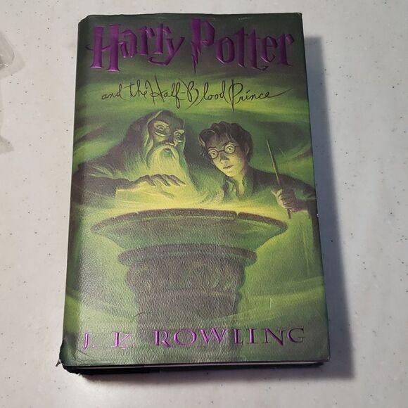 Book - "Harry Potter and the Half Blood Prince" - J. K. Rowling (2005) - Picture 1 of 12
